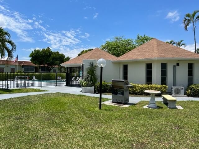 22755 SW 66th Avenue 103, Boca Raton, FL 33428