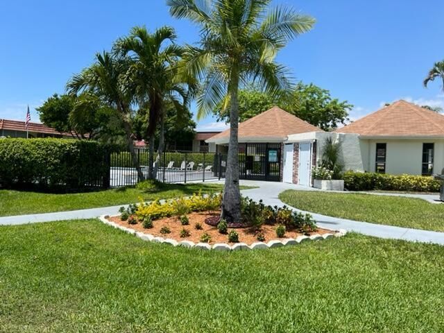 22755 SW 66th Avenue 103, Boca Raton, FL 33428