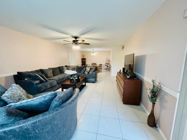 22755 SW 66th Avenue 103, Boca Raton, FL 33428
