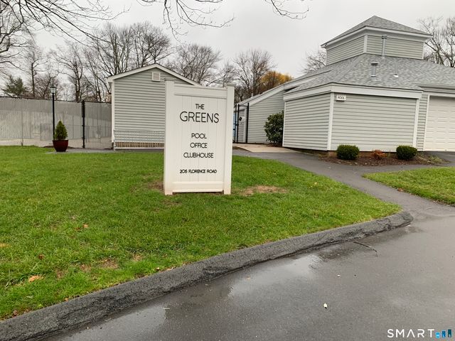 434 Thoreau Street 434, Branford, CT 06405