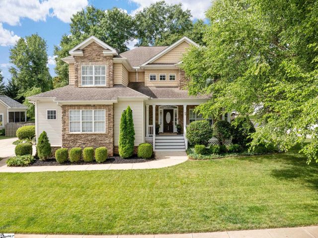 300 Kilgore Farms Circle, Simpsonville, SC 29681