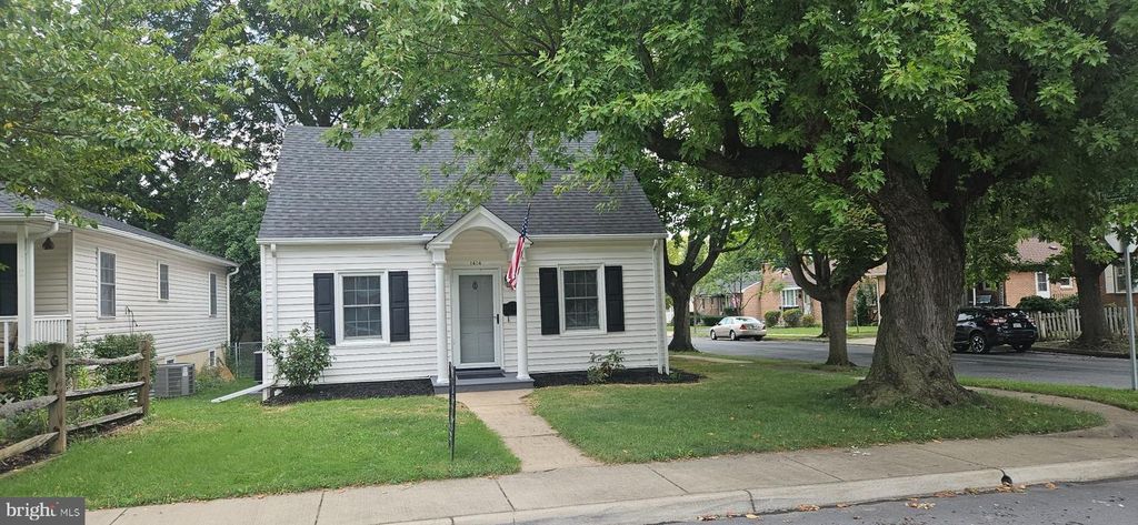 1414 S BRADDOCK ST, Winchester, VA 22601
