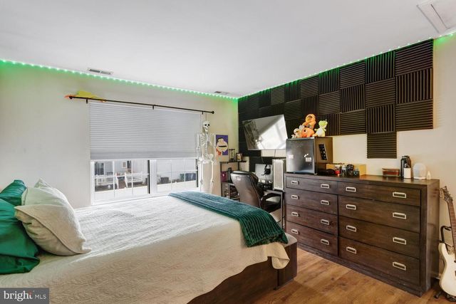 1 MARIA DR, Little Egg Harbor Twp, NJ 08087