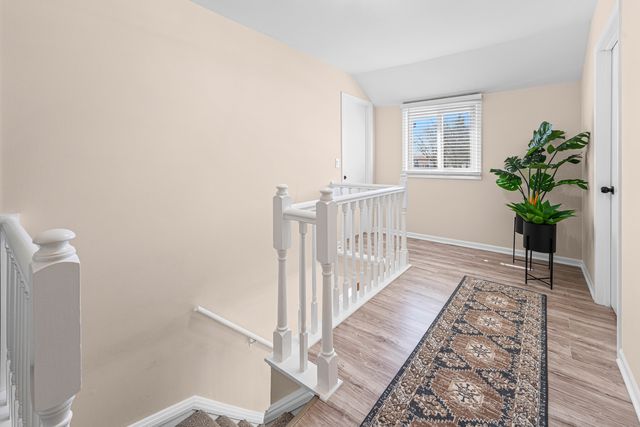 9733 S Cambridge Court, Palos Hills, IL 60465