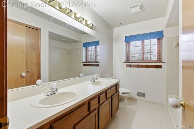 40051 Finley Drive, Canton Charter Township, MI 48188