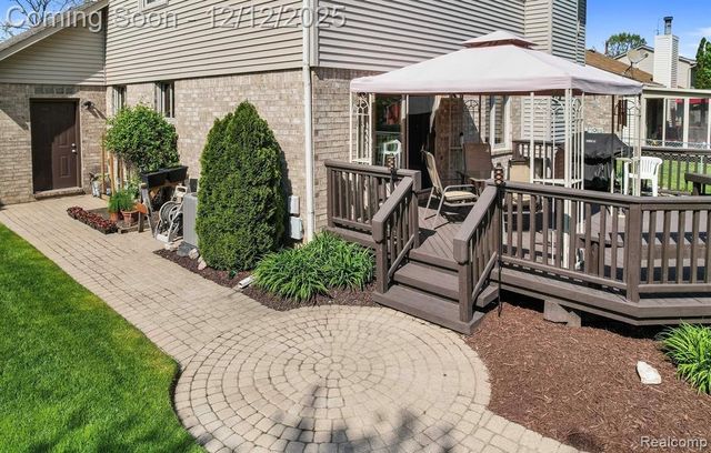 40051 Finley Drive, Canton Charter Township, MI 48188