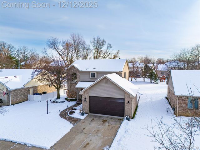 40051 Finley Drive, Canton Charter Township, MI 48188