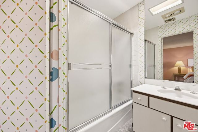 2075 S Ramitas Way, Palm Springs, CA 92264