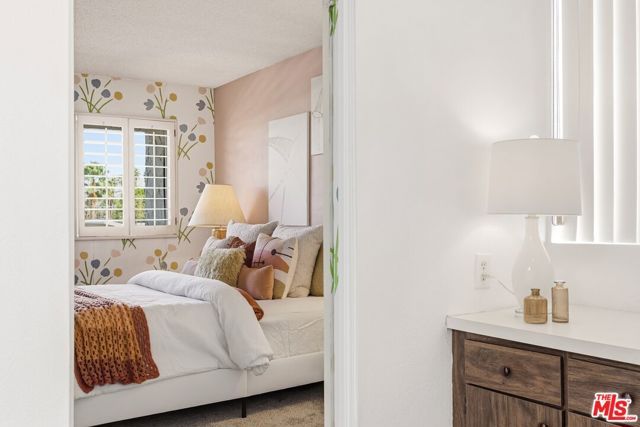 2075 S Ramitas Way, Palm Springs, CA 92264