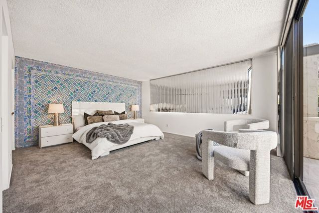 2075 S Ramitas Way, Palm Springs, CA 92264