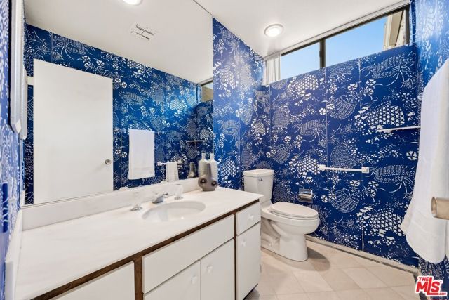 2075 S Ramitas Way, Palm Springs, CA 92264