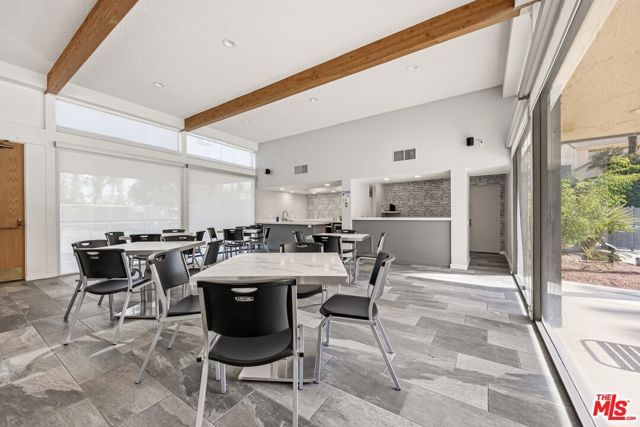 2075 S Ramitas Way, Palm Springs, CA 92264