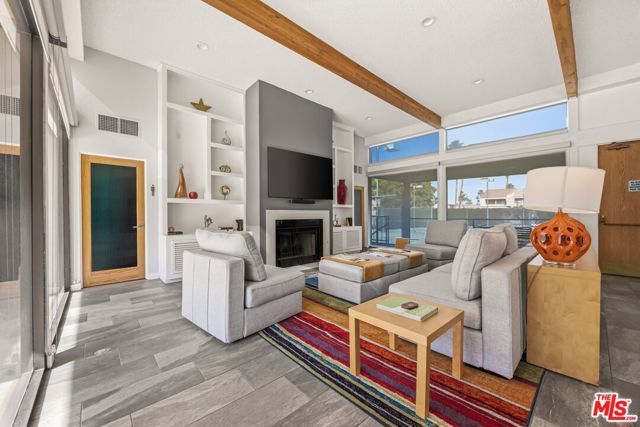 2075 S Ramitas Way, Palm Springs, CA 92264