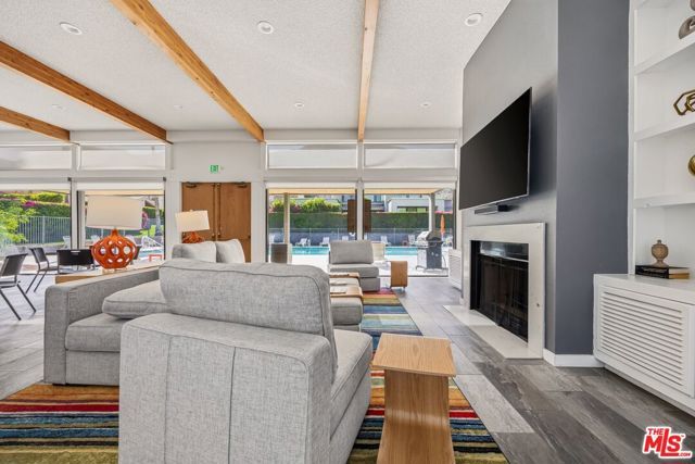 2075 S Ramitas Way, Palm Springs, CA 92264