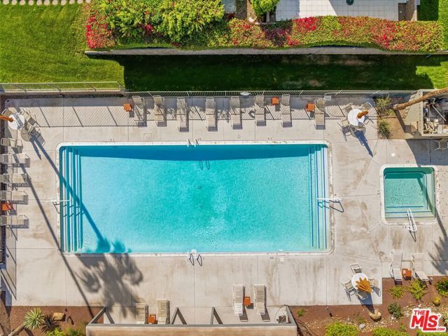 2075 S Ramitas Way, Palm Springs, CA 92264