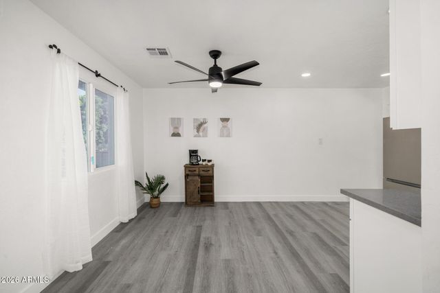 3030 N 38TH Drive, Phoenix, AZ 85019