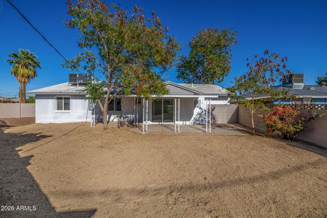 3030 N 38TH Drive, Phoenix, AZ 85019