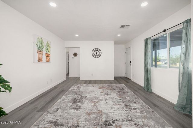 3030 N 38TH Drive, Phoenix, AZ 85019