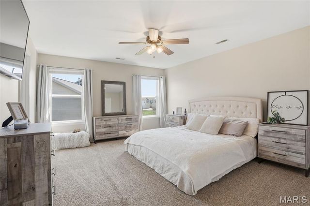 510 Country Circle Drive, Lake St Louis, MO 63367