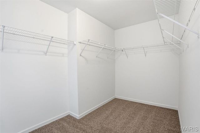 510 Country Circle Drive, Lake St Louis, MO 63367