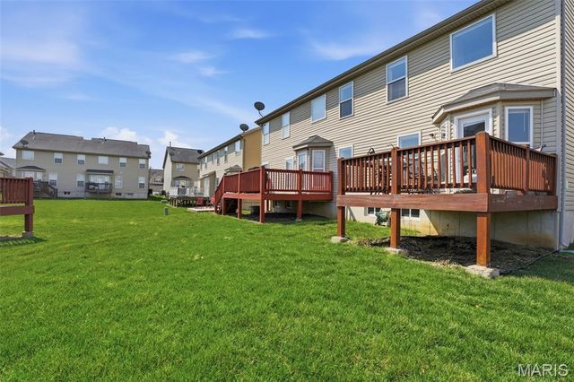 510 Country Circle Drive, Lake St Louis, MO 63367