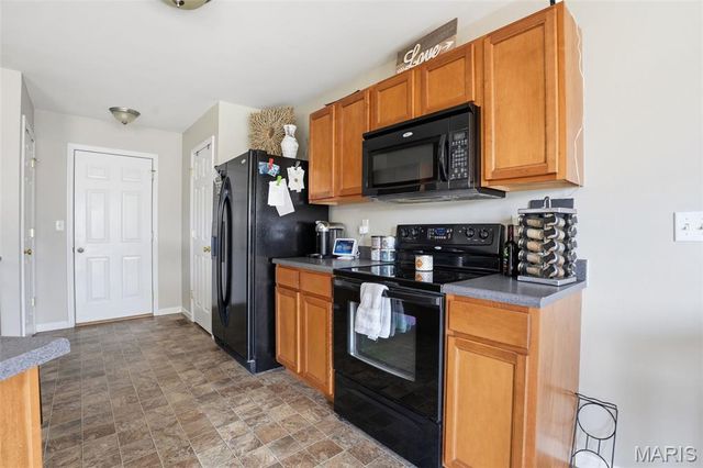 510 Country Circle Drive, Lake St Louis, MO 63367