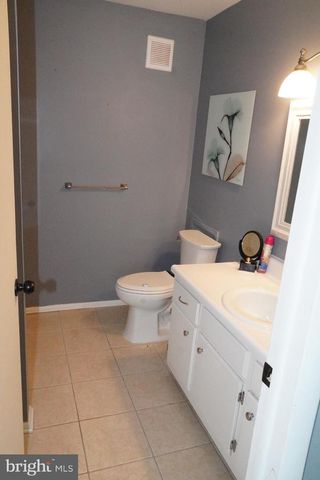 704 THE WOODS, Cherry Hill, NJ 08003