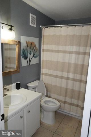 704 THE WOODS, Cherry Hill, NJ 08003