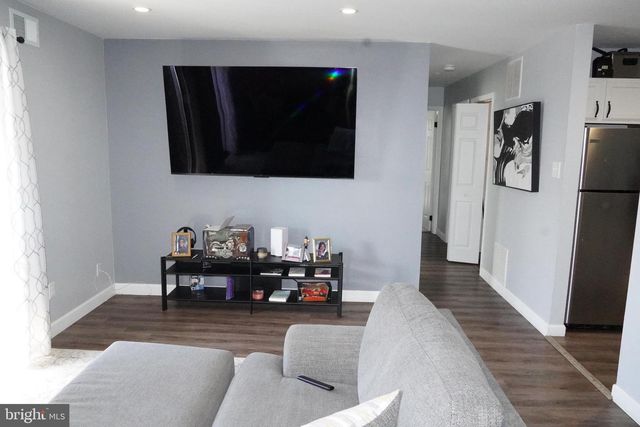 704 THE WOODS, Cherry Hill, NJ 08003