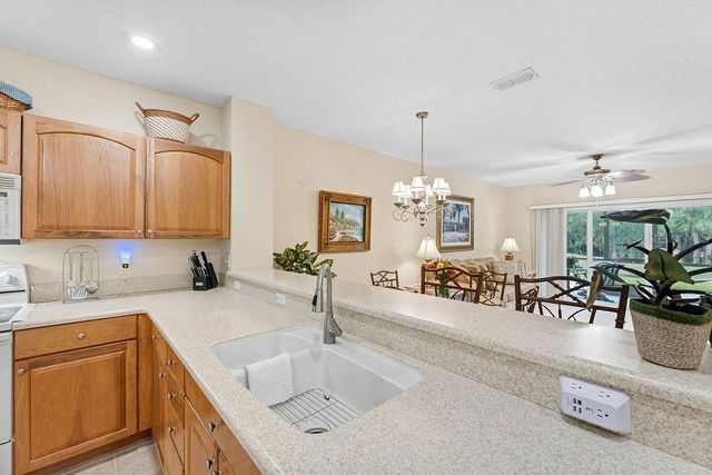 1400 CANOPY WALK LANE 1414, Palm Coast, FL 32137