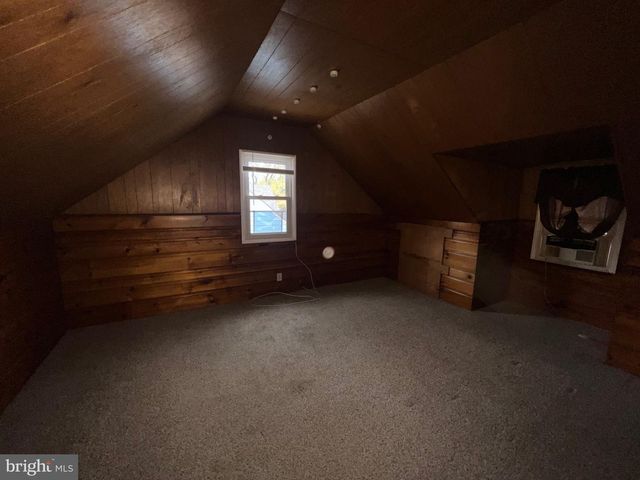 213 NICHOLSON RD, West Collingswood Heights, NJ 08059