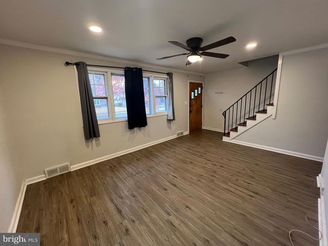 213 NICHOLSON RD, West Collingswood Heights, NJ 08059