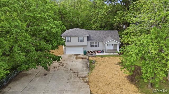 2005 Lebanon Avenue, Belleville, IL 62221