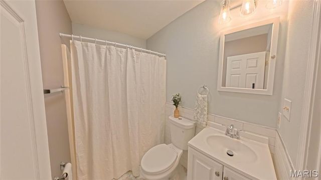 2005 Lebanon Avenue, Belleville, IL 62221