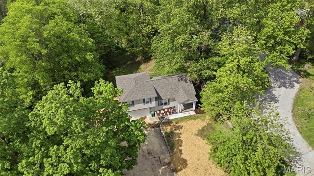 2005 Lebanon Avenue, Belleville, IL 62221