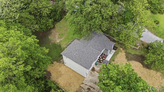 2005 Lebanon Avenue, Belleville, IL 62221