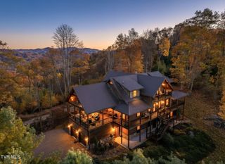 7464 Callalantee Drive, Mountain City, TN 37683