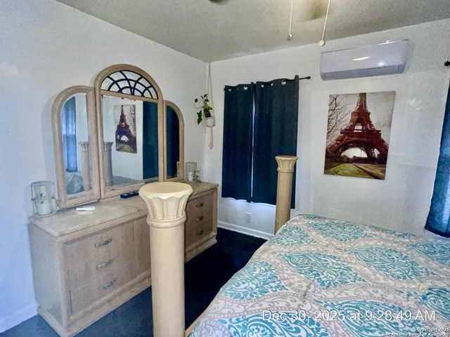 1010 Gardina, San Antonio, TX 78201