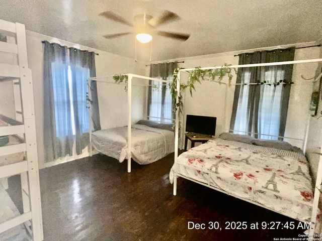 1010 Gardina, San Antonio, TX 78201