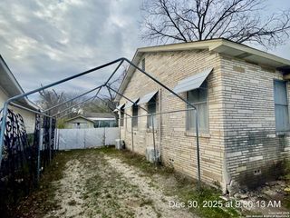 1010 Gardina, San Antonio, TX 78201