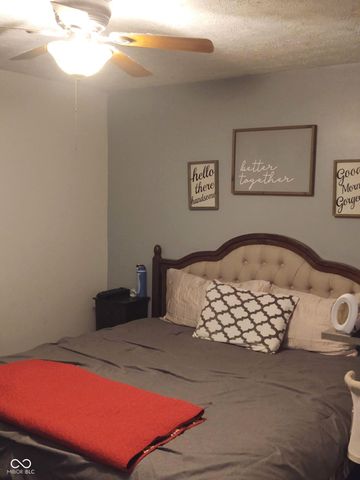 1129 E Warren Street, Martinsville, IN 46151