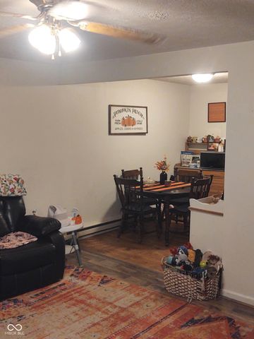 1129 E Warren Street, Martinsville, IN 46151