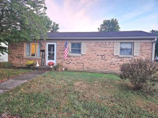 1129 E Warren Street, Martinsville, IN 46151