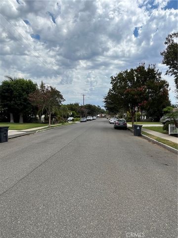 1326 E 15th Street, Santa Ana, CA 92701