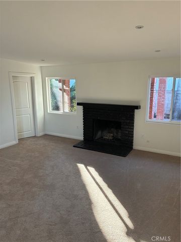 1326 E 15th Street, Santa Ana, CA 92701