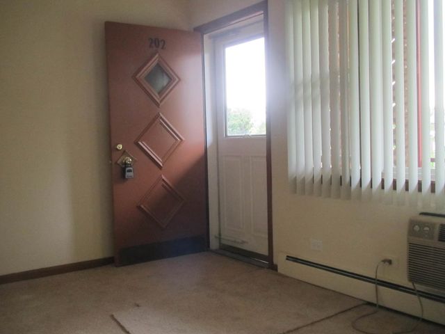 13 N CLIFTON Avenue 202, Park Ridge, IL 60068