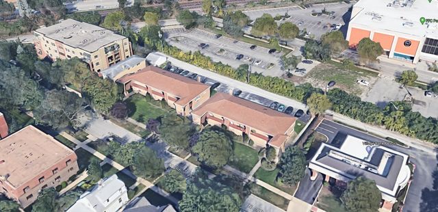 13 N CLIFTON Avenue 202, Park Ridge, IL 60068