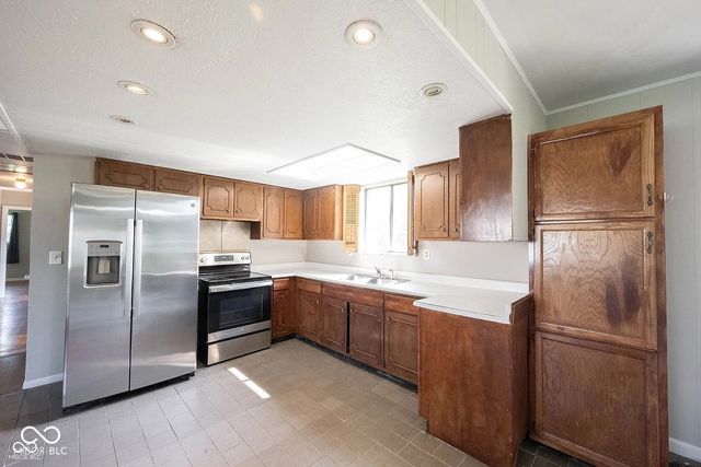 13907 E 117th Street, Fishers, IN 46037