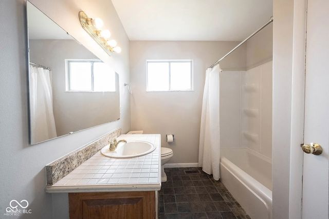 13907 E 117th Street, Fishers, IN 46037