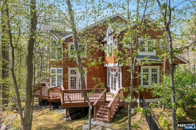 7 Charney Place, Alpine, NJ 07620